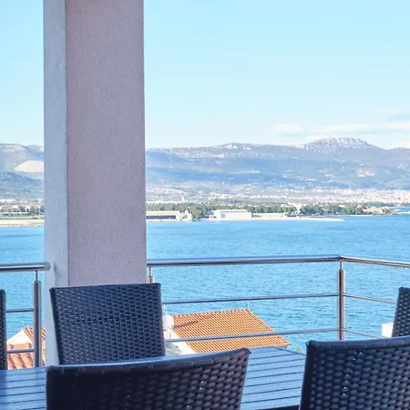 Fuer 4 Personen Ca, 65 M Sup2 In Mastrinka, Adriakueste Kroatien Kroatische Inseln Apartment *