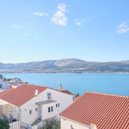 Fuer 4 Personen Ca, 65 M Sup2 In Mastrinka, Adriakueste Kroatien Kroatische Inseln *