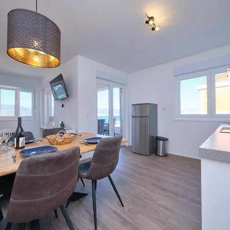 Fuer 4 Personen Ca, 65 M Sup2 In Mastrinka, Adriakueste Kroatien Kroatische Inseln Apartment *